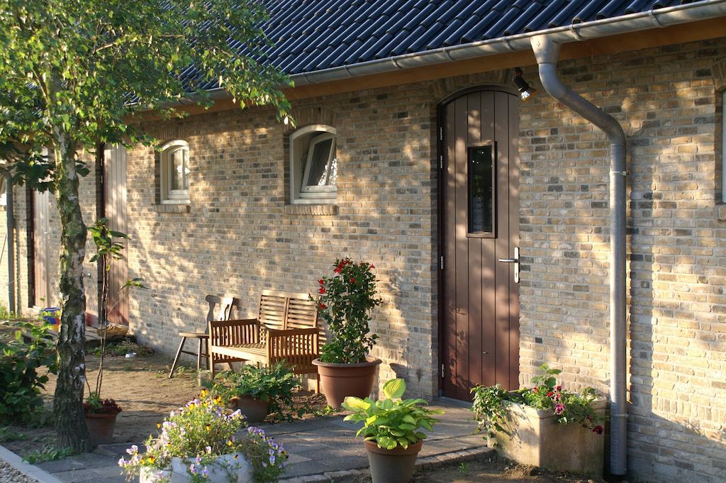 B&B De Luijenbergh Oud-Gastel Exterior photo